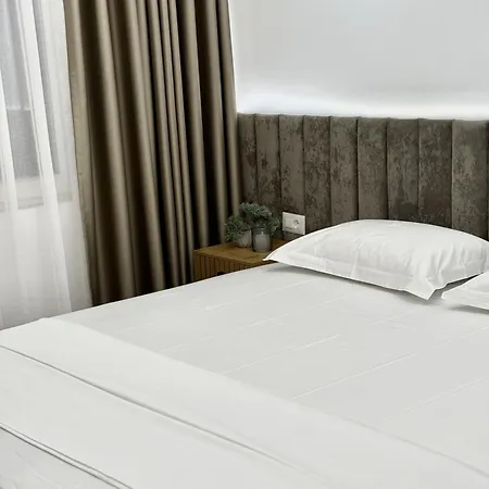Apartment Lovely 2-bedroom Free Parking Natural