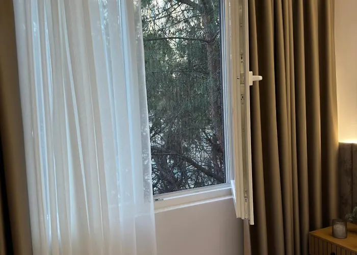 Lovely 2-bedroom Free Parking Natural 公寓 *