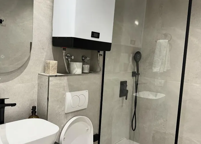 Lovely 2-bedroom Free Parking Natural 格勒姆
